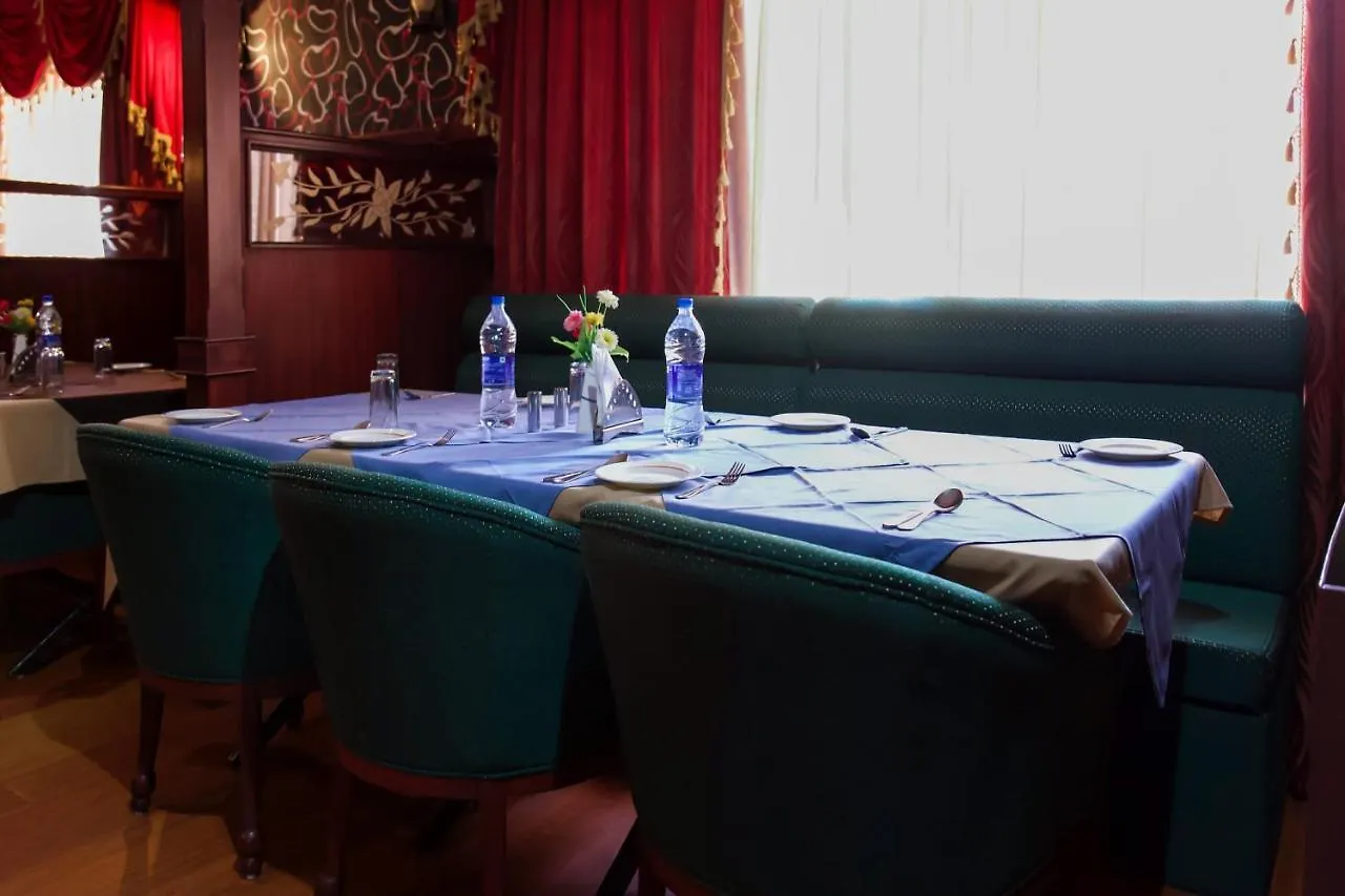 Palette - Madathil Regency Hotell Kondālseri