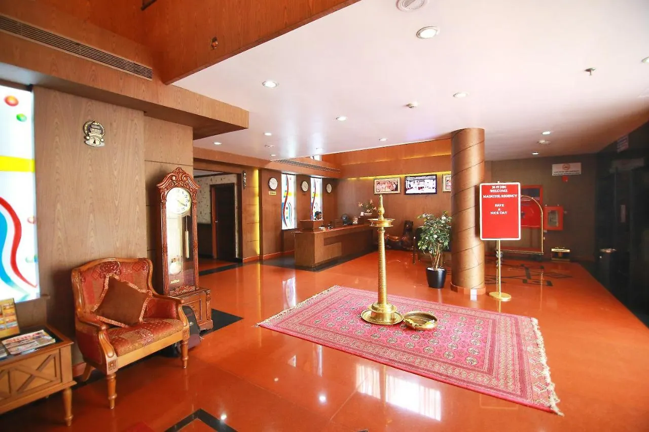 Palette - Madathil Regency Hotell Kondālseri