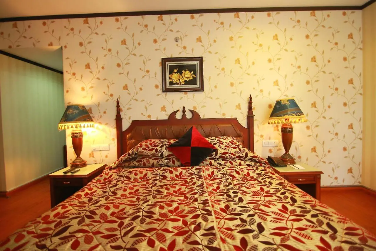 ***  Palette - Madathil Regency Hotell Kondālseri Indien