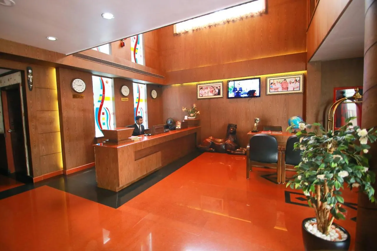 Palette - Madathil Regency Hotell Kondālseri