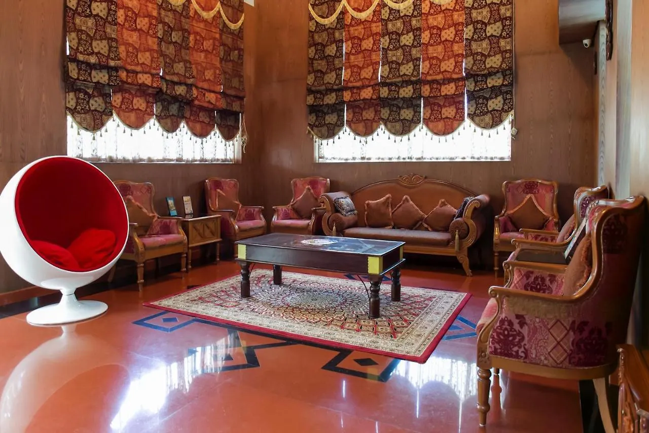 ***  Palette - Madathil Regency Hotell Kondālseri Indien