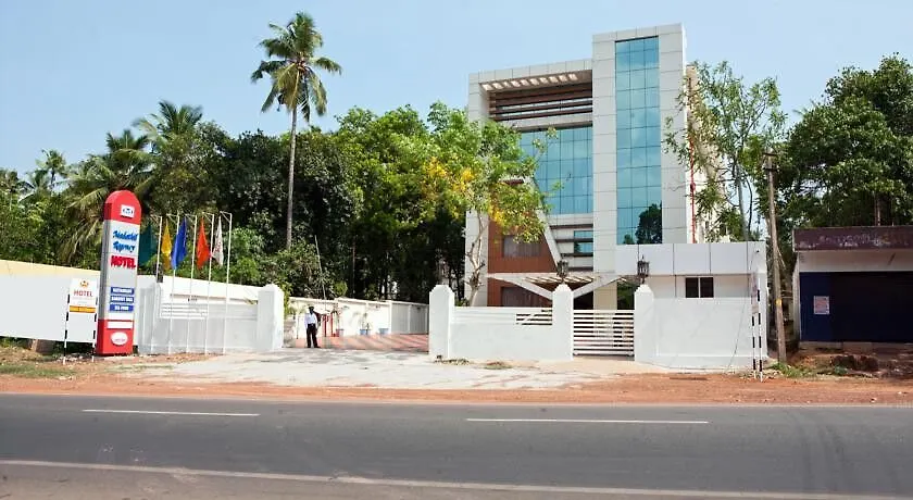 Palette - Madathil Regency Hotell Kondālseri